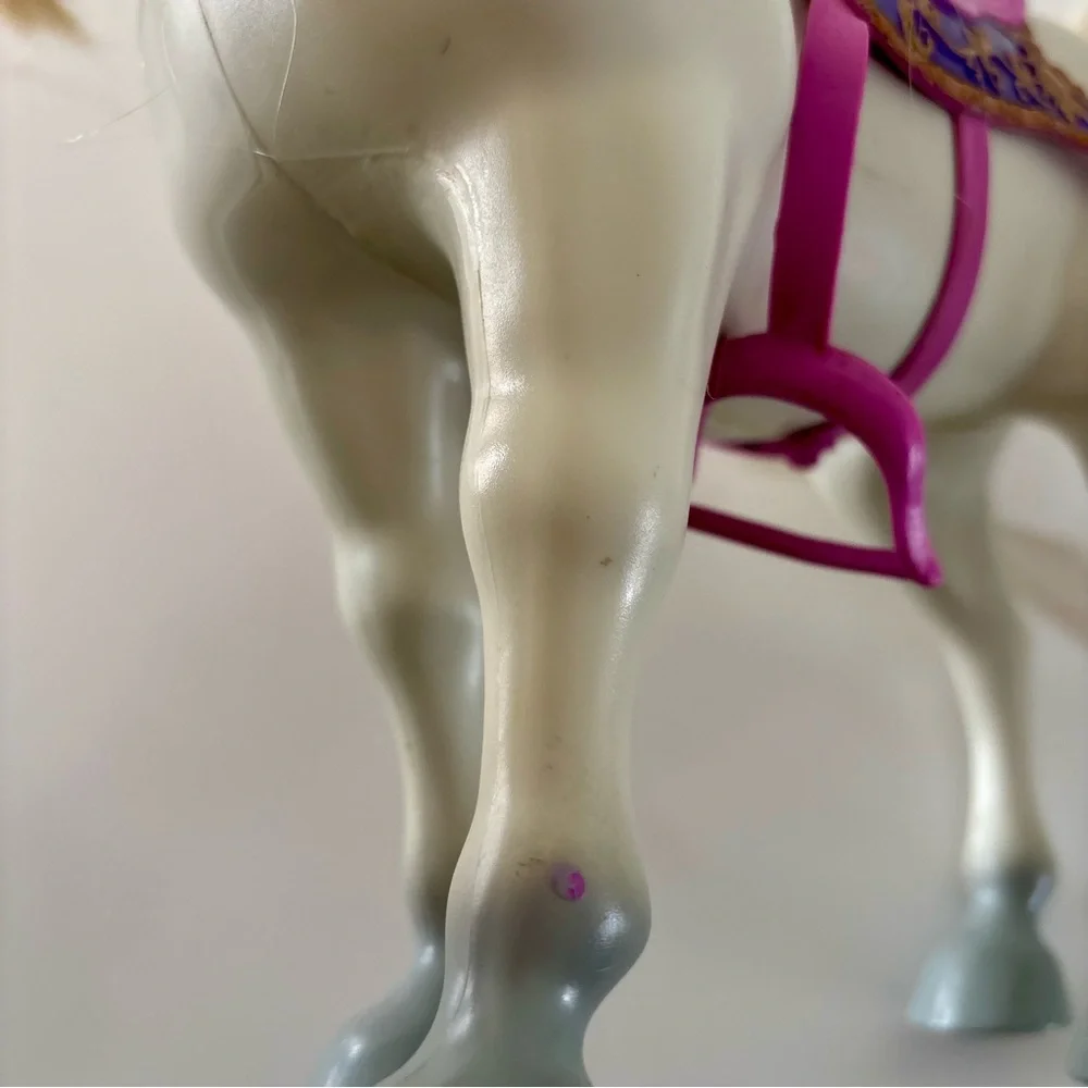 Disney Tangled Princess Rapunzel Royal Horse Maximus 12” Figure - Picture 5 of 9